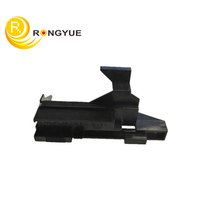 49-007872-000A Diebold ATM Parts Diebold Opteva Cassette Door Bracket 49007872000A